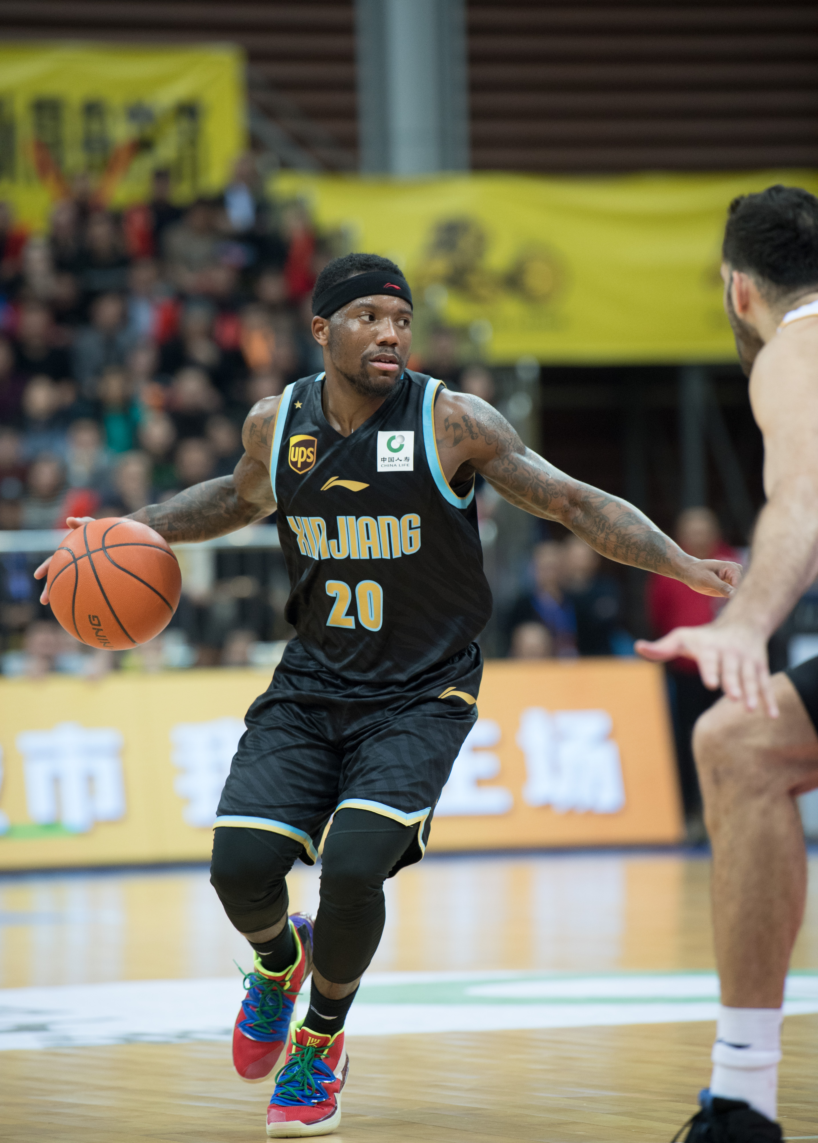 爱游戏体育-曼联迎CBA季后赛关键赛，赛后完成体检，态度坚定，控场能力受关注的简单介绍